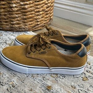 Vans Men's Brown Suede Sneakers with Black Accents
